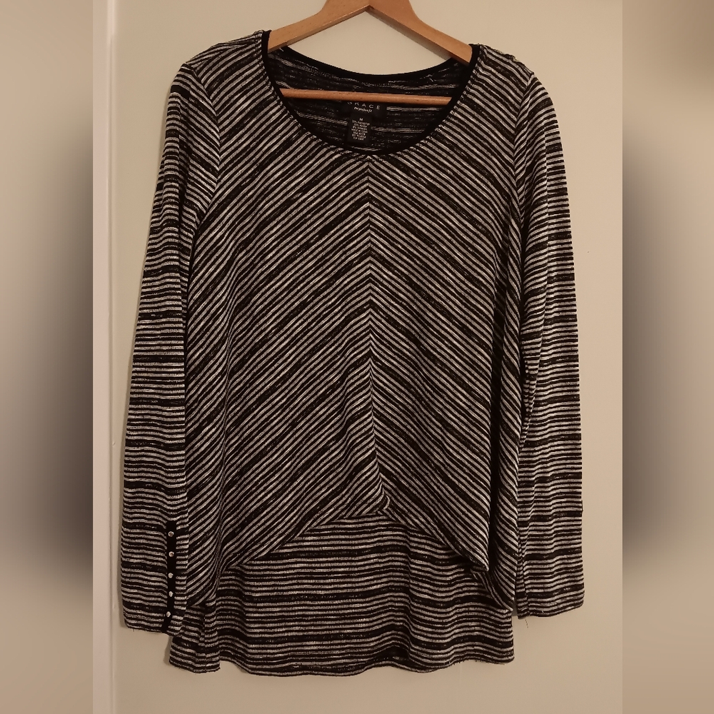 Medium Long sleeve Layered Tunic Black and White Chevron Top